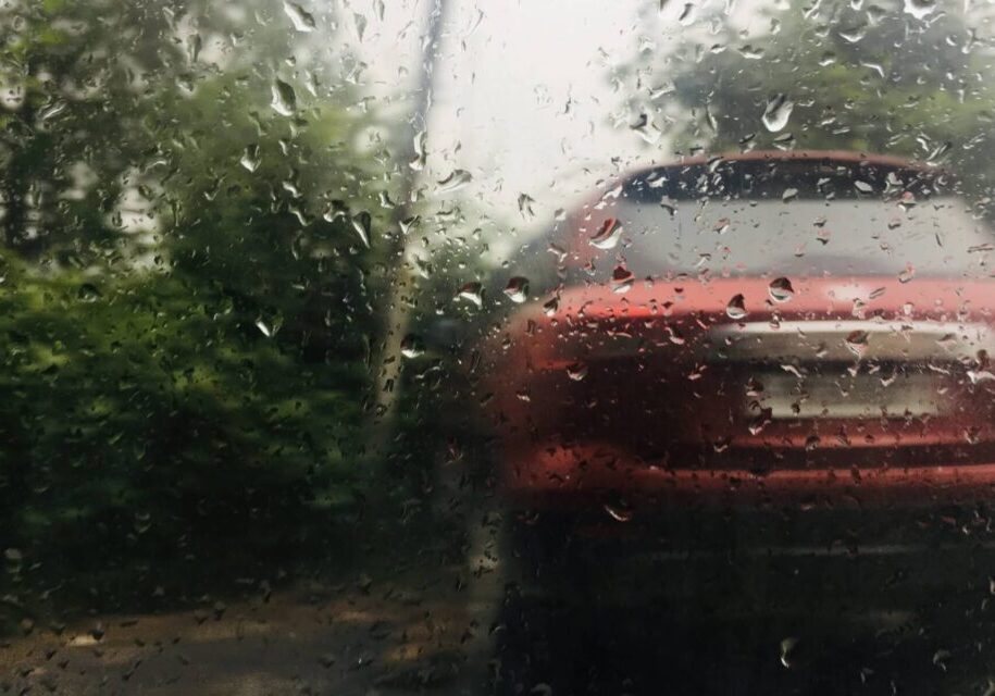 Reasons why your car won't start in the rain